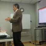 Juan Luis Rubio impartiendo la clase sobre ciberseguridad